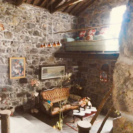 Mountain Hideaway *