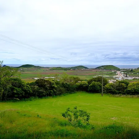 Holiday home Mountain Hideaway Almas (Graciosa)
